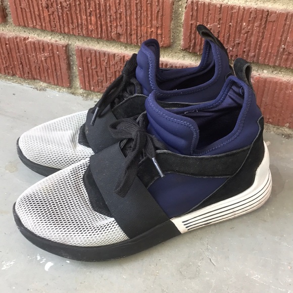 Kendall & Kylie Shoes - Kendall & Kylie Braydin Hi Tops
